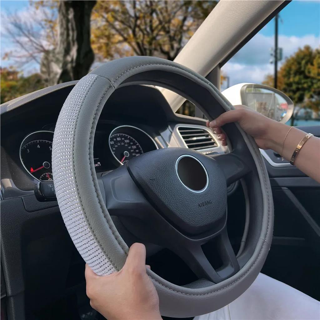 Montoya Steering Wheel Glove Cover Grey & White Crystal Effect Universal Montoya Steering Wheel Glove Cover Grey & White Crystal Effect Universal