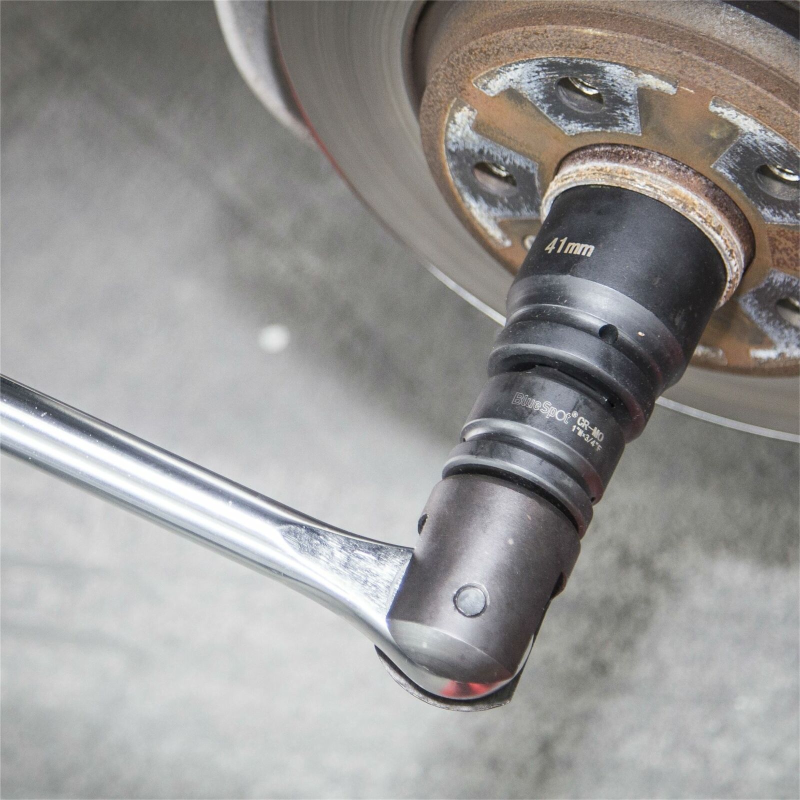 BlueSpot Flexi Head Knuckle Power Breaker Bar Wrench 3/4" Drive 1000mm Long BlueSpot Flexi Head Knuckle Power Breaker Bar Wrench 3/4" Drive 1000mm Long